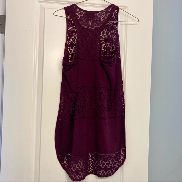 Mossimo High Low Long Burgundy Tank Top - Picture 3 of 6